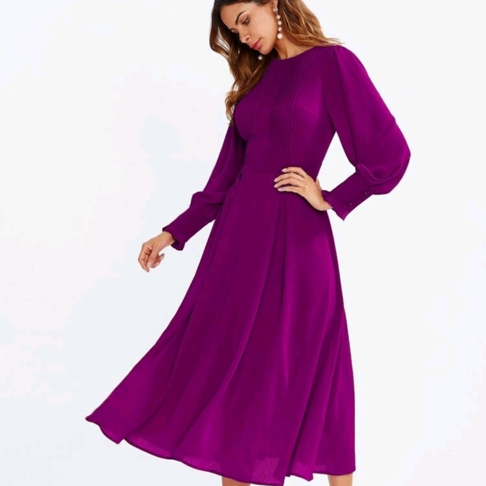 SOLD! Long sleeve midi dress - Picture 4 of 5